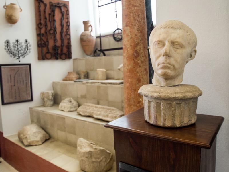 474-(2)-MAIRENA DEL ALCOR-Casa-Museo Jorge Bonsor