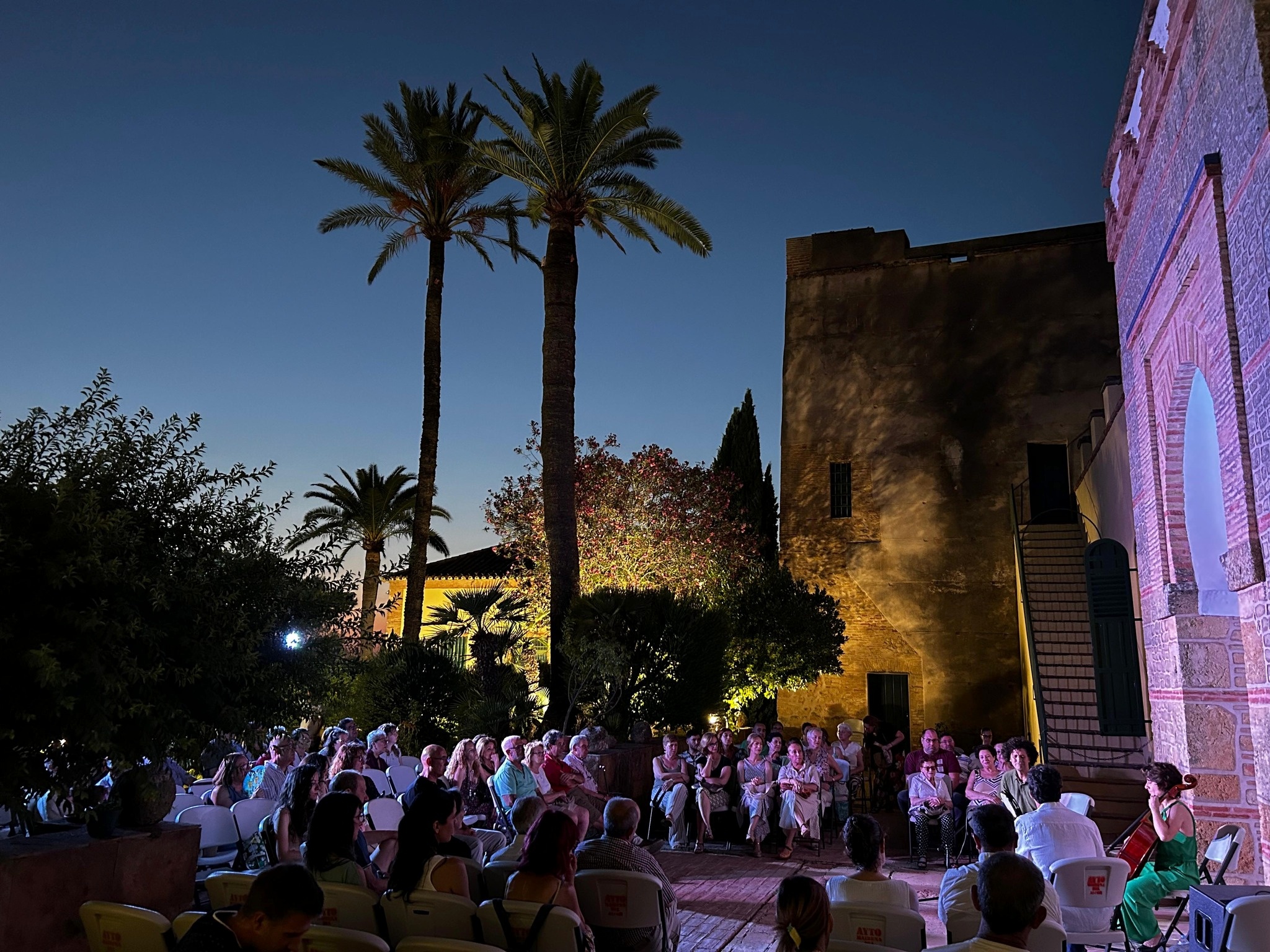 515304632_1043465411237992_6083501103668153492_n