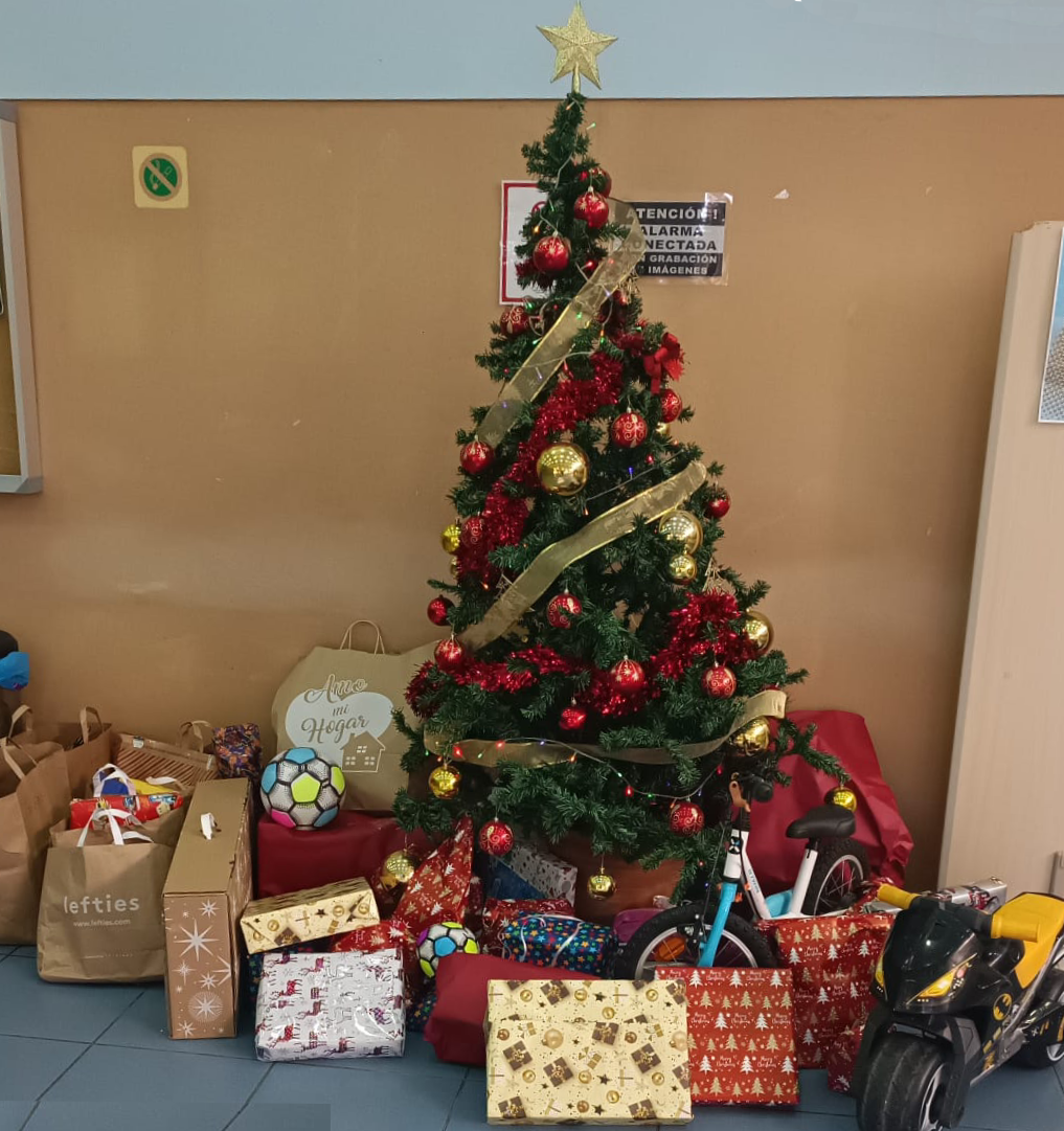 812024arbol-solidario (1)