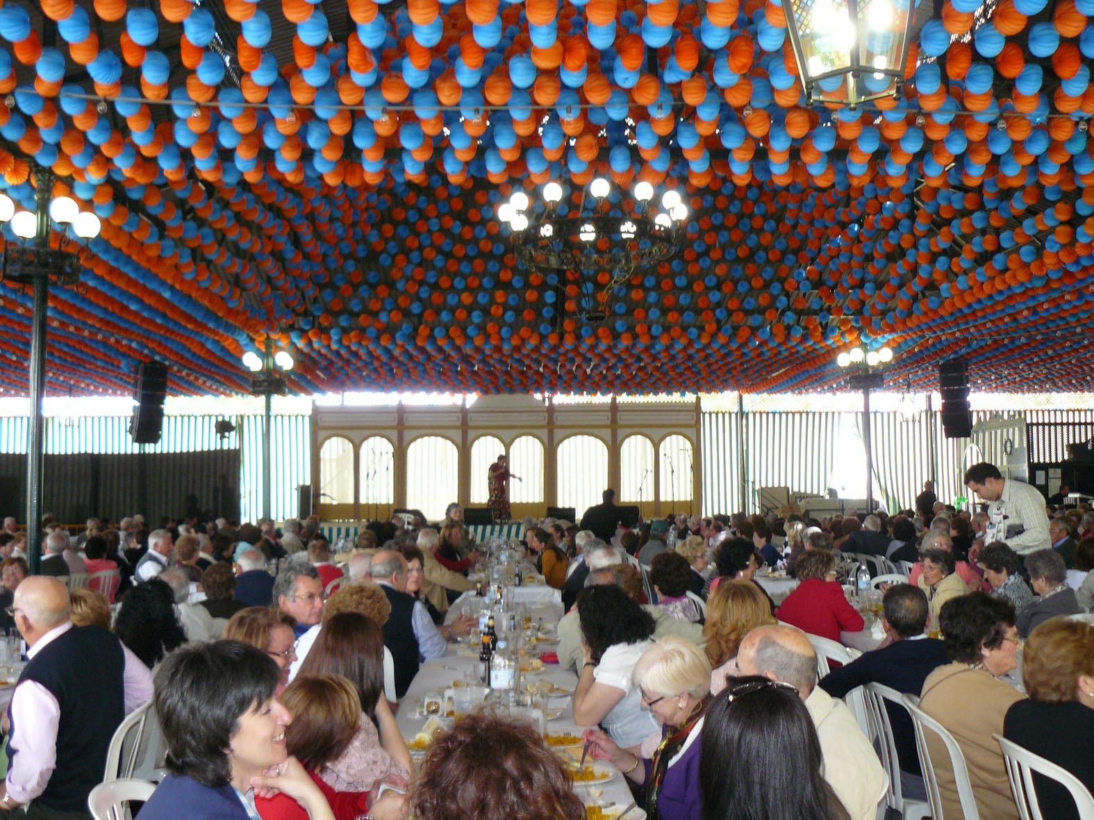 Interior caseta municipal